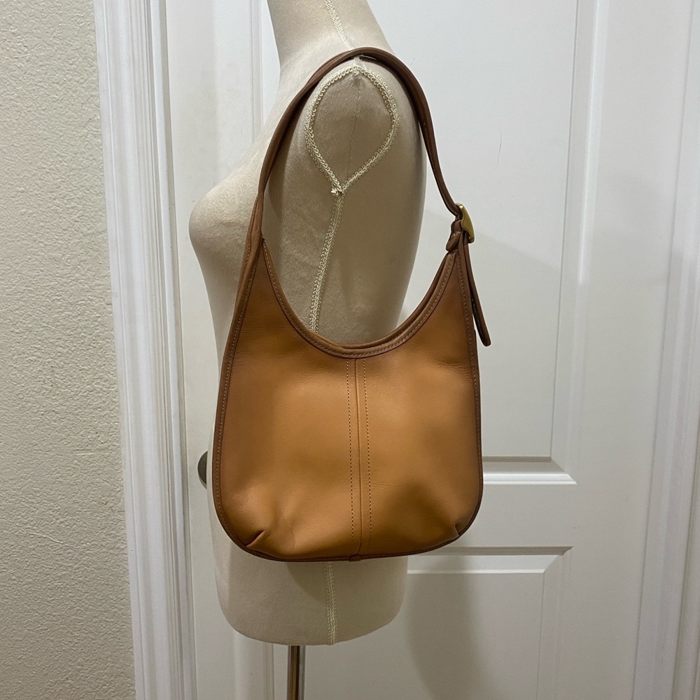 Coach ERGO Leather Bag - Picture 3 of 16